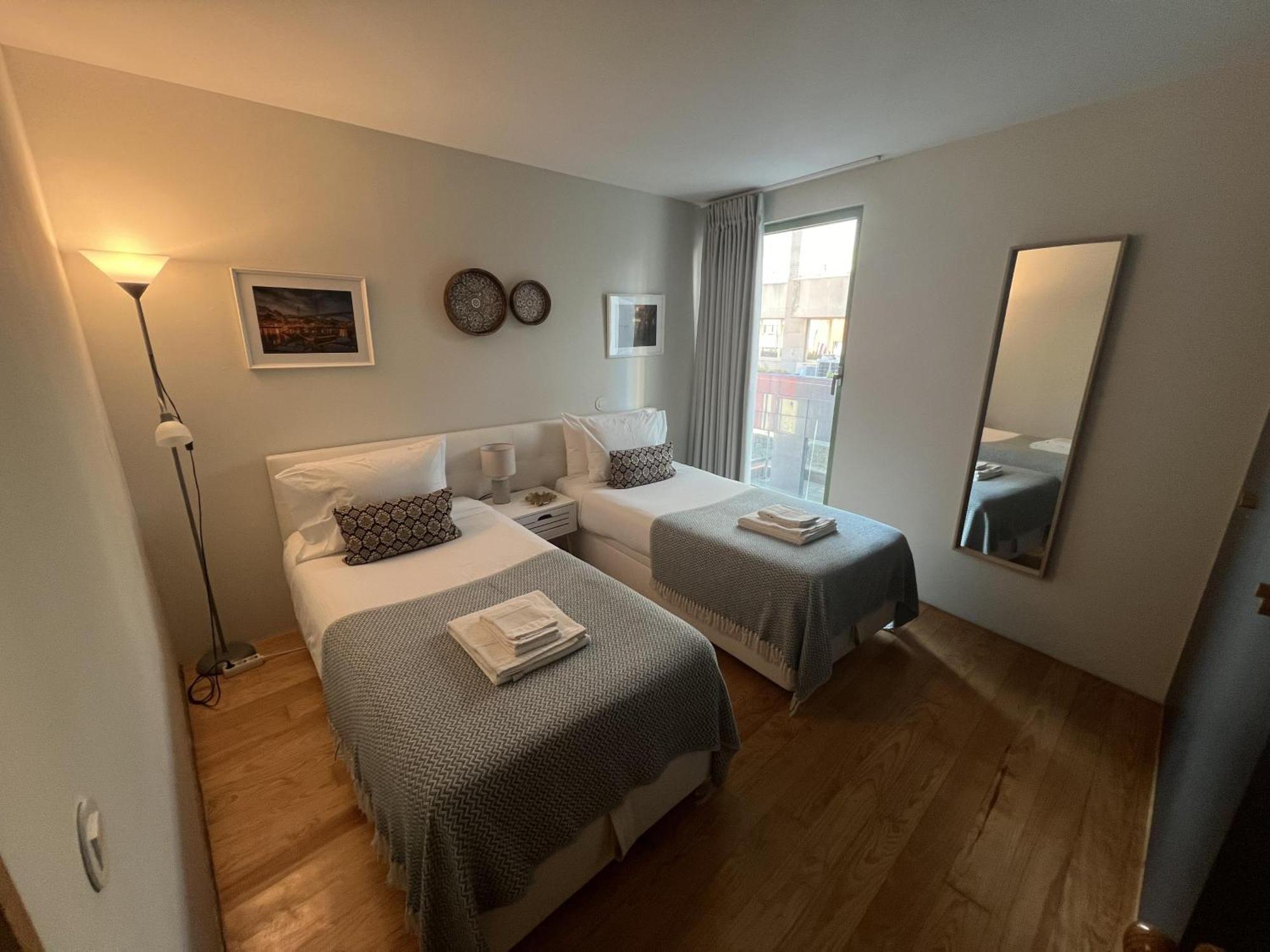Cativo Flat - Lovely 2 Bedroom Duplex In Oporto Exterior foto